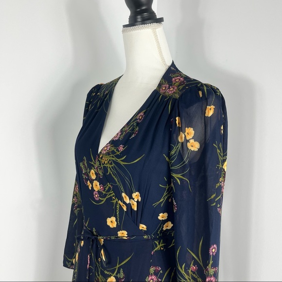 Reformation Melba floral wrap midi dress - Picture 6 of 11